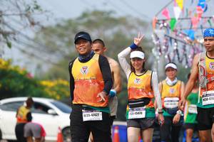 BIB: 476, 47427, 45478
                            <button type="button" onclick="openModal(9921532)" class="btn btn-primary btn-sm float-right btn-popup" data-toggle="modal" data-target=".modal-high-quality">
                        <i class="fas fa-shopping-cart"></i> Add to Cart
                    </button>
                                            <button type="button" onclick="isThisMe(9921532, true)" class="btn btn-success btn-sm float-right btn-popup btn-isme hidden" data-toggle="tooltip" data-placement="bottom" title="นี่คือรูปของคุณใช่ไหม คลิกที่นี่เพื่อเอาเข้าอัลบั้ม">
                        <i class="fas fa-plus"></i> Add to album
                    </button>
                    <button type="button" onclick="isThisMe(9921532, false)" class="btn btn-warning btn-sm float-right btn-popup btn-isnotme hidden">
                        <i class="fas fa-ban"></i> Remove from album
                    </button>